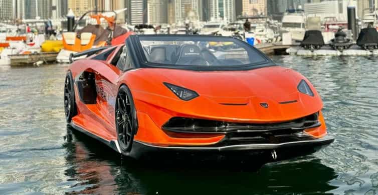 Cat costa sa inchiriezi un Lamborghini in Dubai