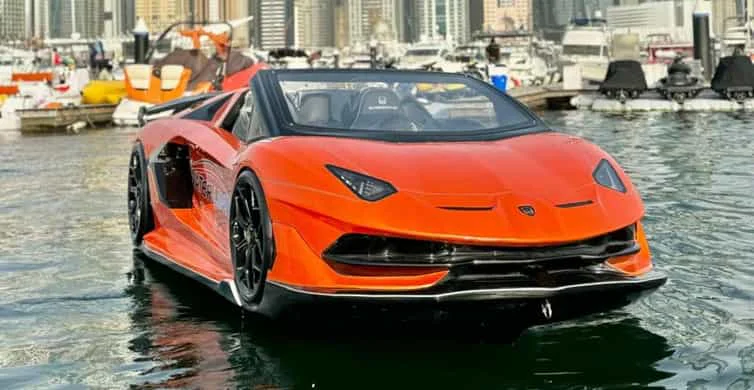 Cat costa sa inchiriezi un Lamborghini in Dubai
